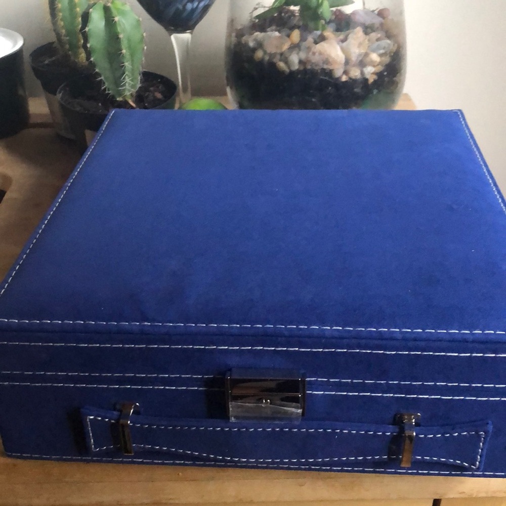 NWT blue suede jewelry box